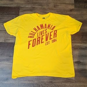 WWE Hulk Hogan "Hulkamania Lives Forever" T-shirt